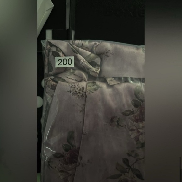 V. Chapman Cecilia Gown in Lilac Tapestry Rose/Size 2/XSMALL - Picture 12 of 12